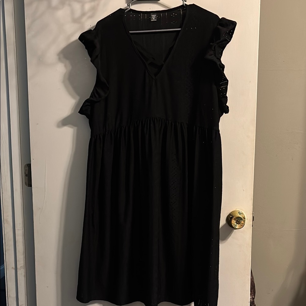 SHEIN Black Midi Dress with Ruffle Sleeves
